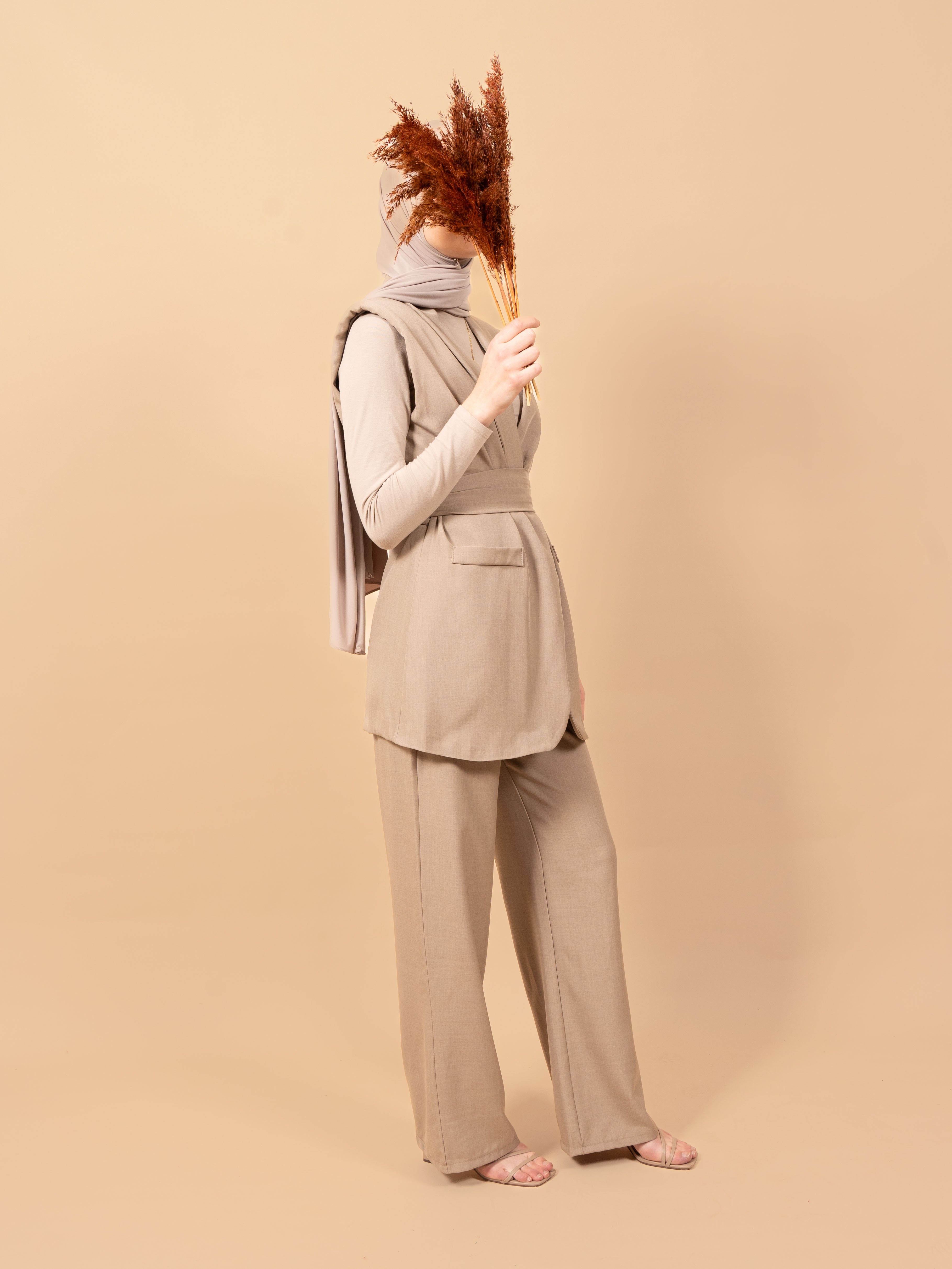 Sleeveless set - taupe