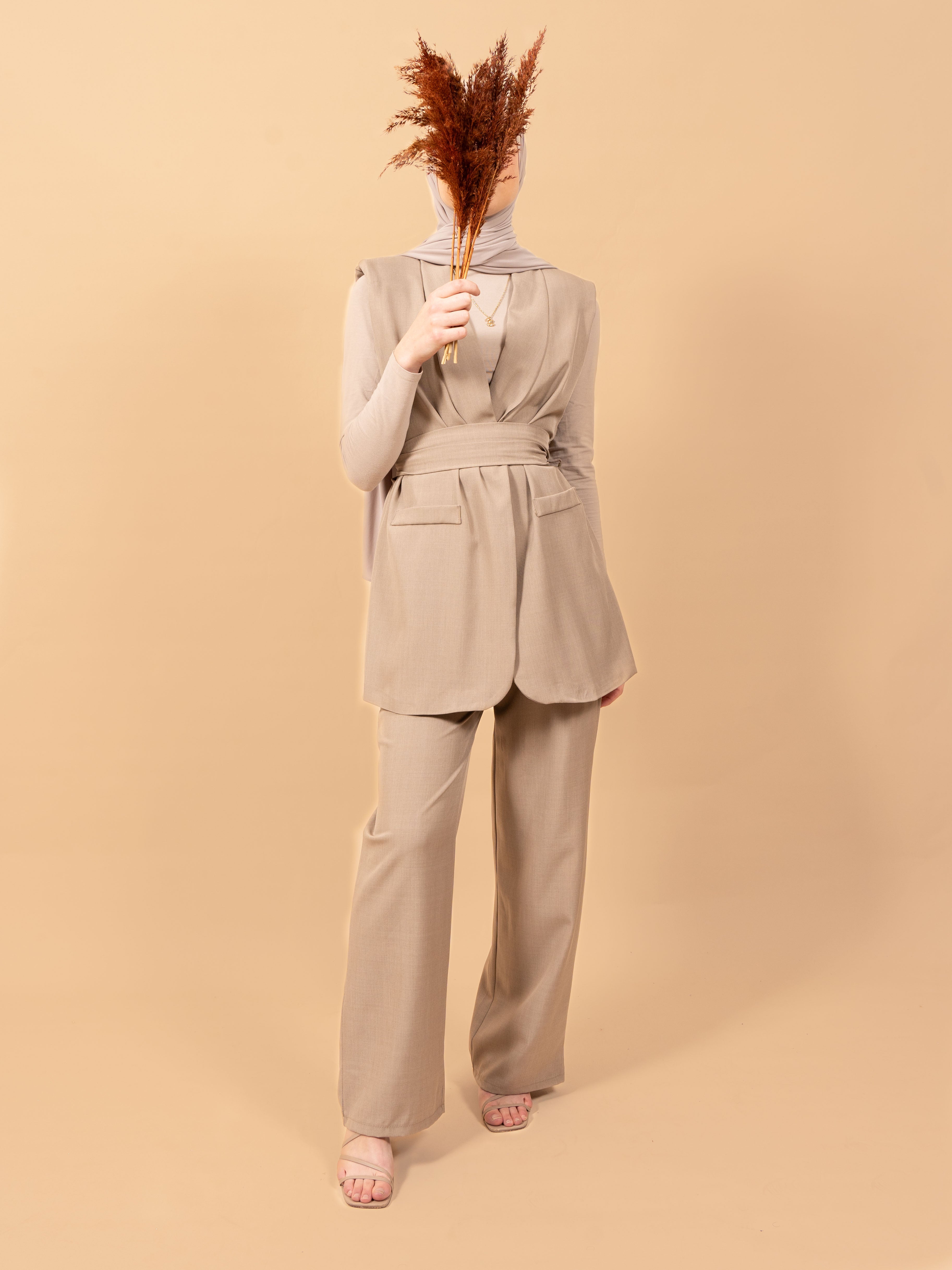 Sleeveless set - taupe