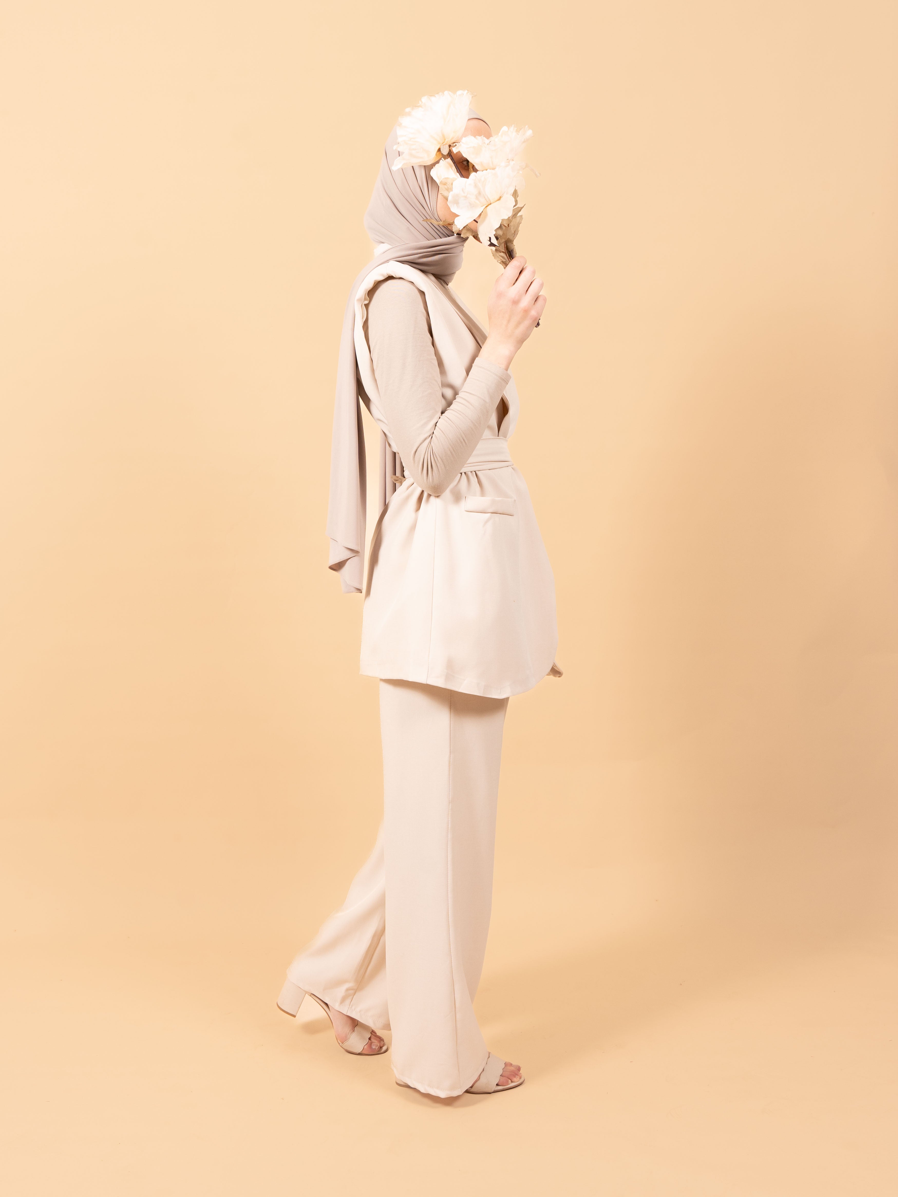 Sleeveless set - beige